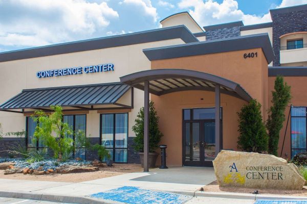 ARBOR HOTEL AND CONFERENCE CENTER (Lubbock)